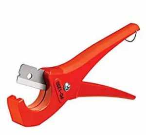 scissor-style pipe cutter