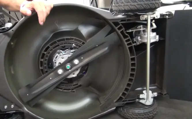 Repairing your Honda Self-propelled Lawnmower
